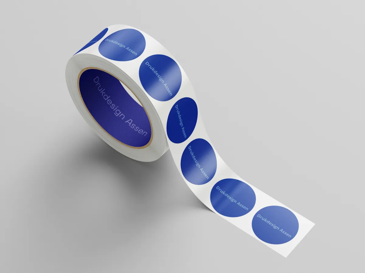 Etiketten op rol rond